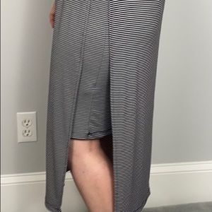BANANA REPUBLIC DRESS     SIZE L stripes long slit comfortable and unique dress